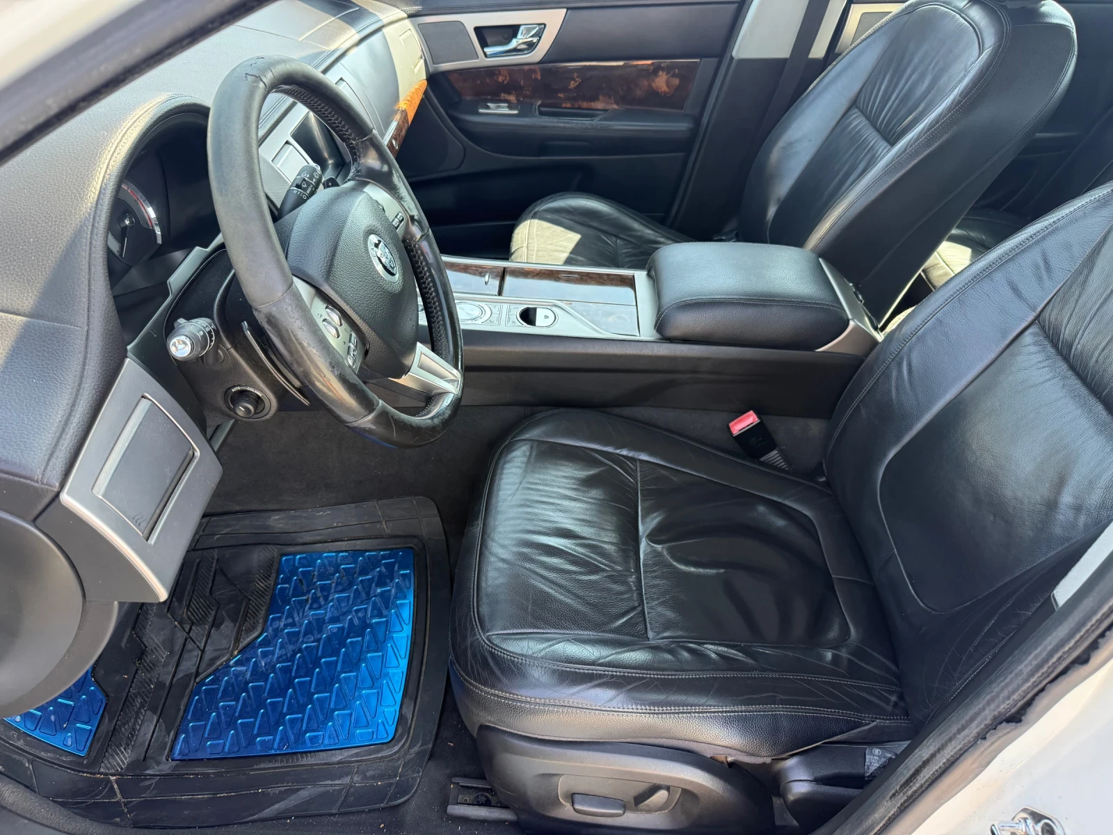 Jaguar Xf (KATO НОВА), снимка 11 - Автомобили и джипове - 55899046