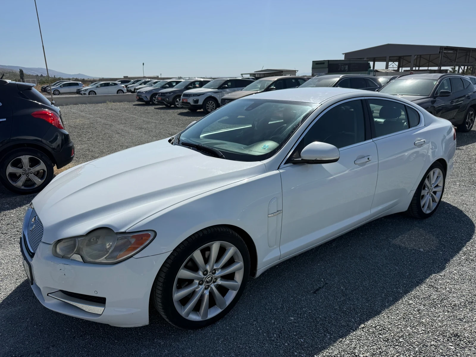 Jaguar Xf (KATO НОВА)