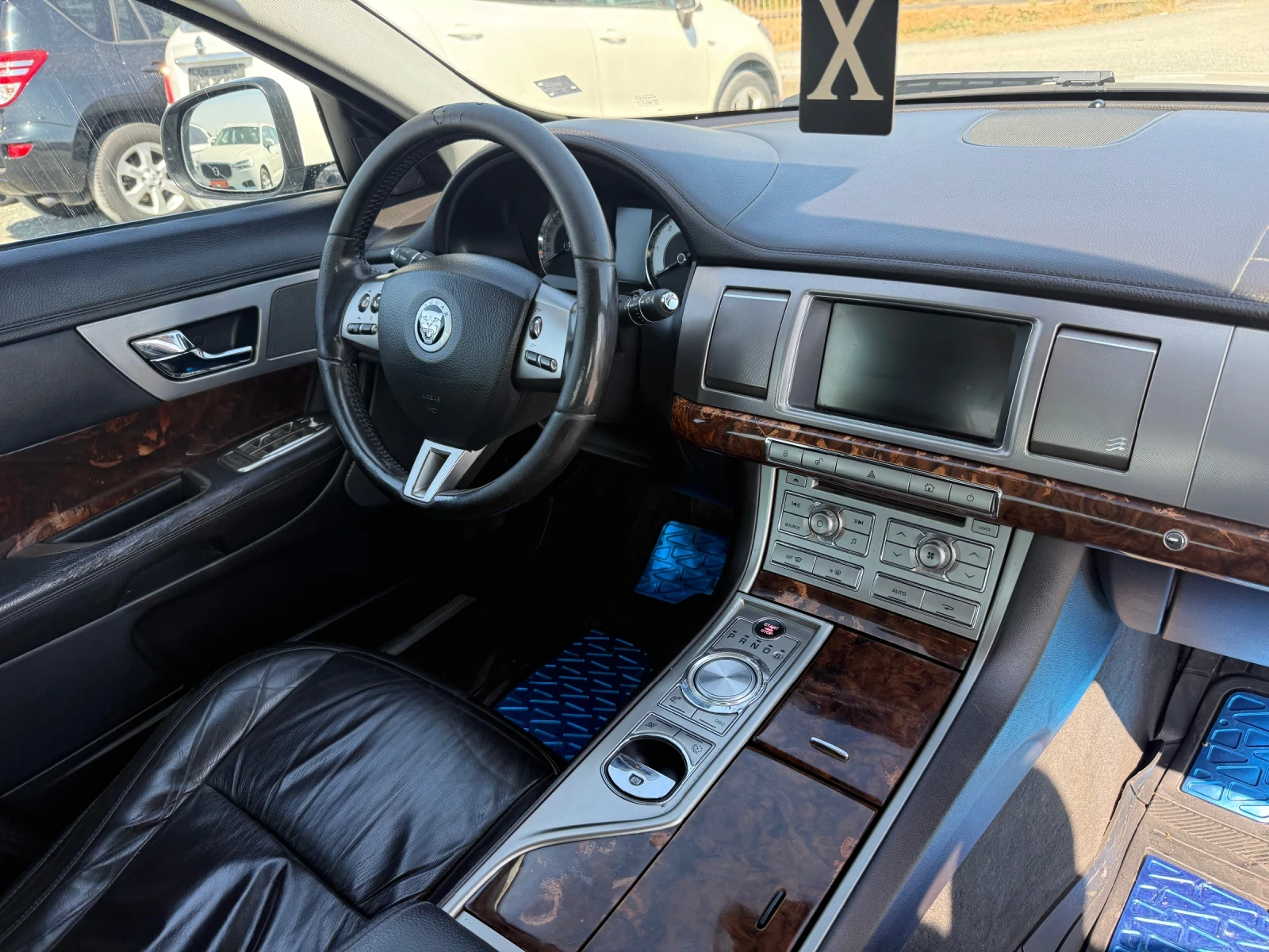 Jaguar Xf (KATO НОВА), снимка 16 - Автомобили и джипове - 55899046