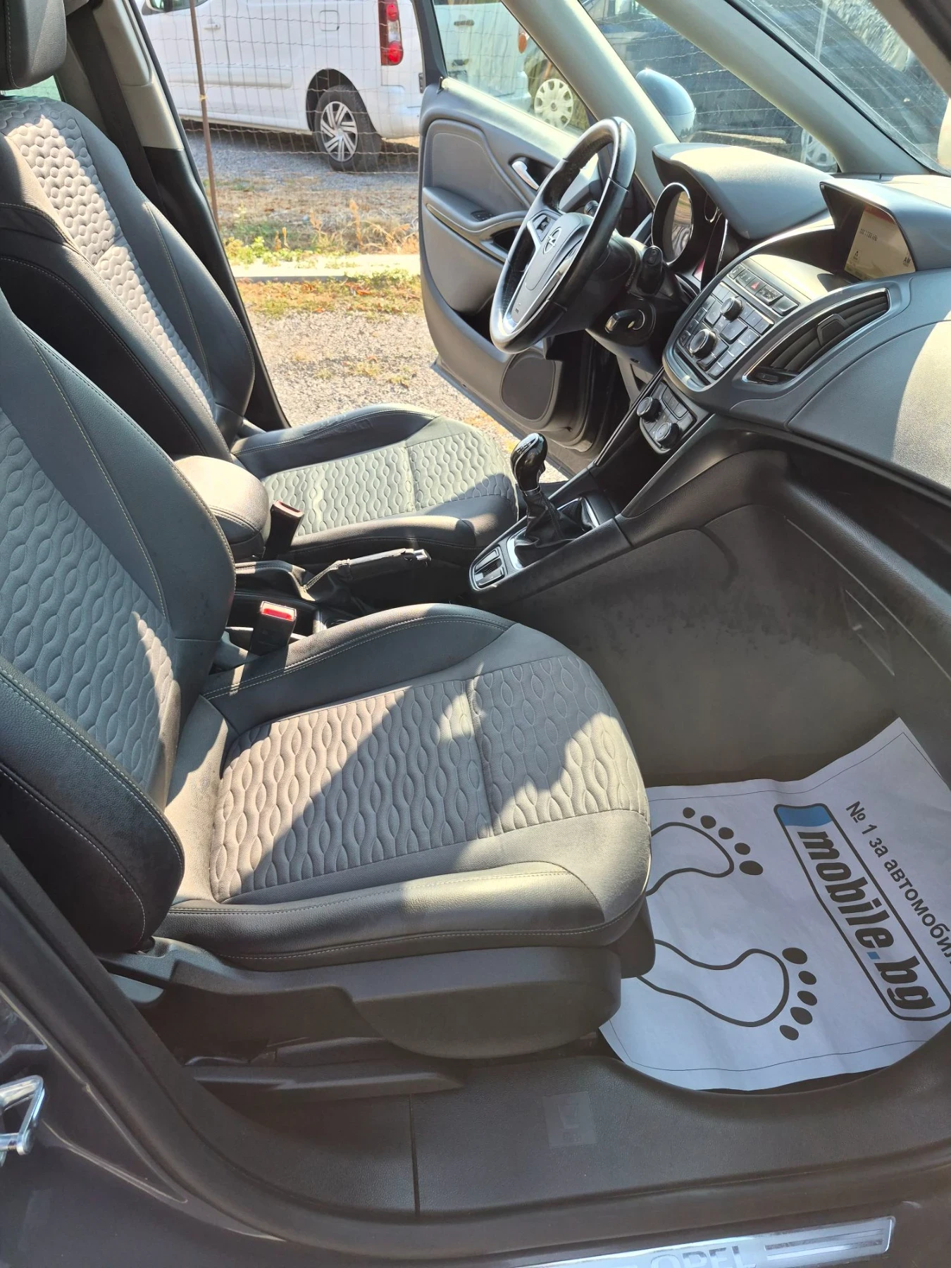Opel Zafira 1.6Турбо Метан Evro 6, снимка 17 - Автомобили и джипове - 56023521