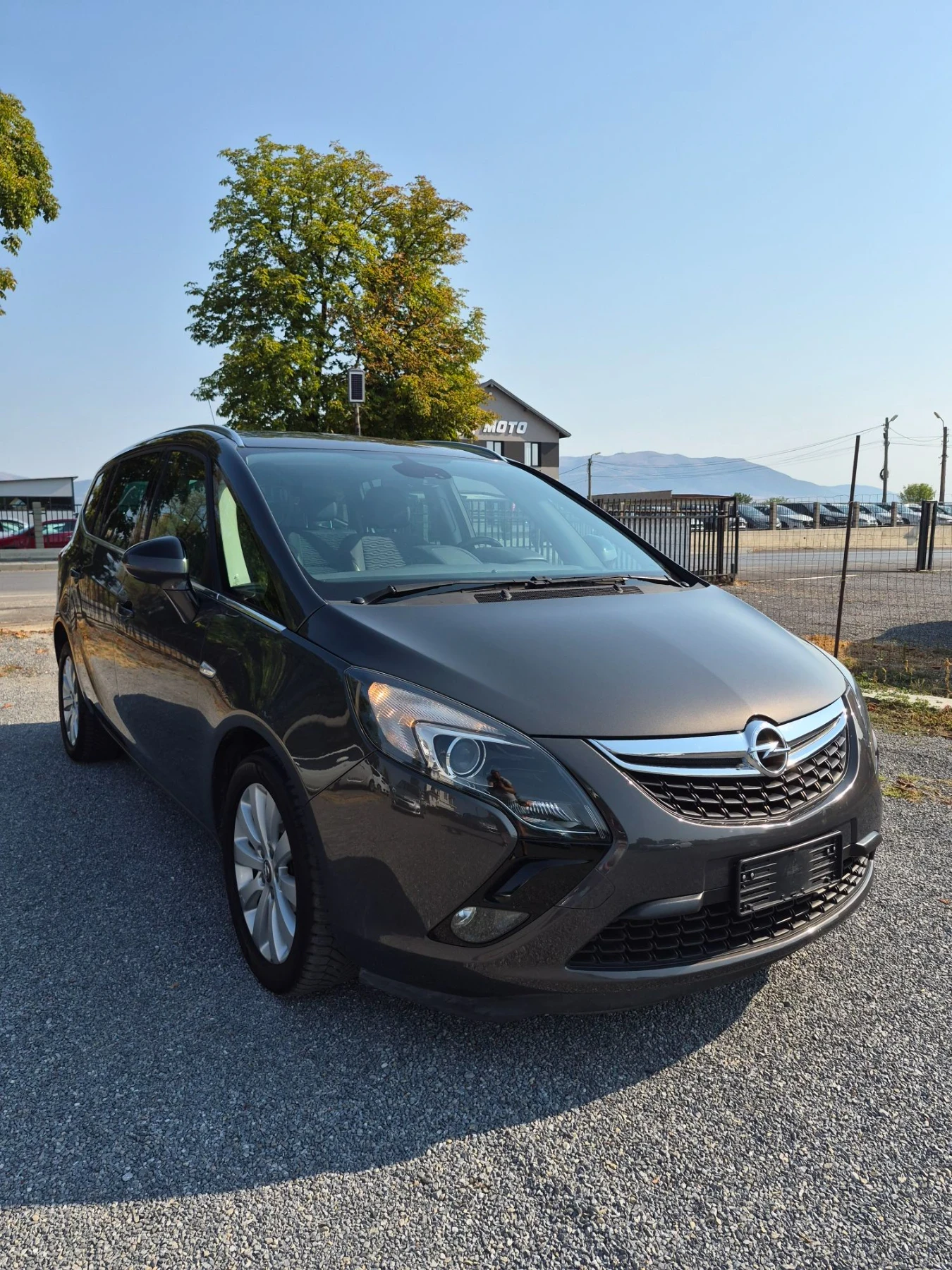 Opel Zafira 1.6Турбо Метан Evro 6, снимка 3 - Автомобили и джипове - 56023521