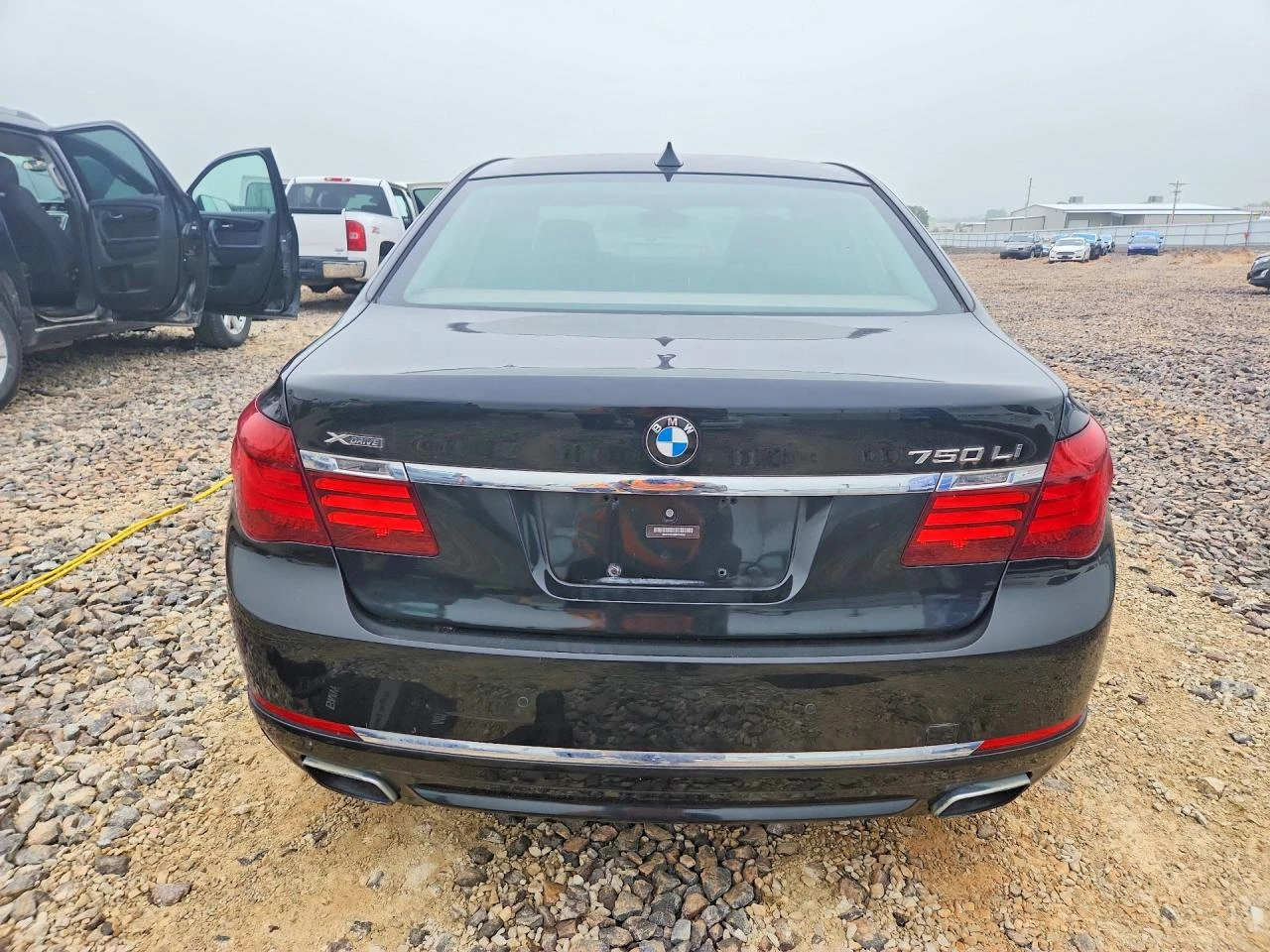 BMW 750 4.4l Lxi, снимка 6 - Автомобили и джипове - 56025755
