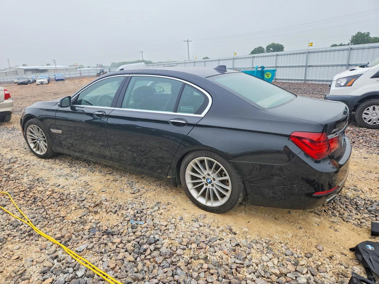BMW 750 4.4l Lxi, снимка 2 - Автомобили и джипове - 56025755