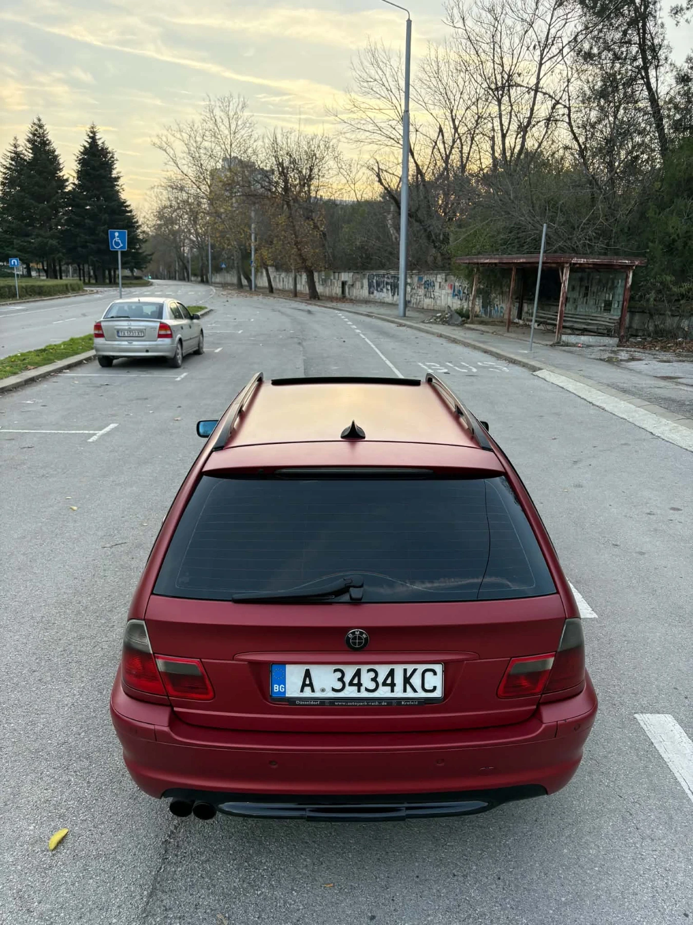 BMW 330, снимка 6 - Автомобили и джипове - 56181008