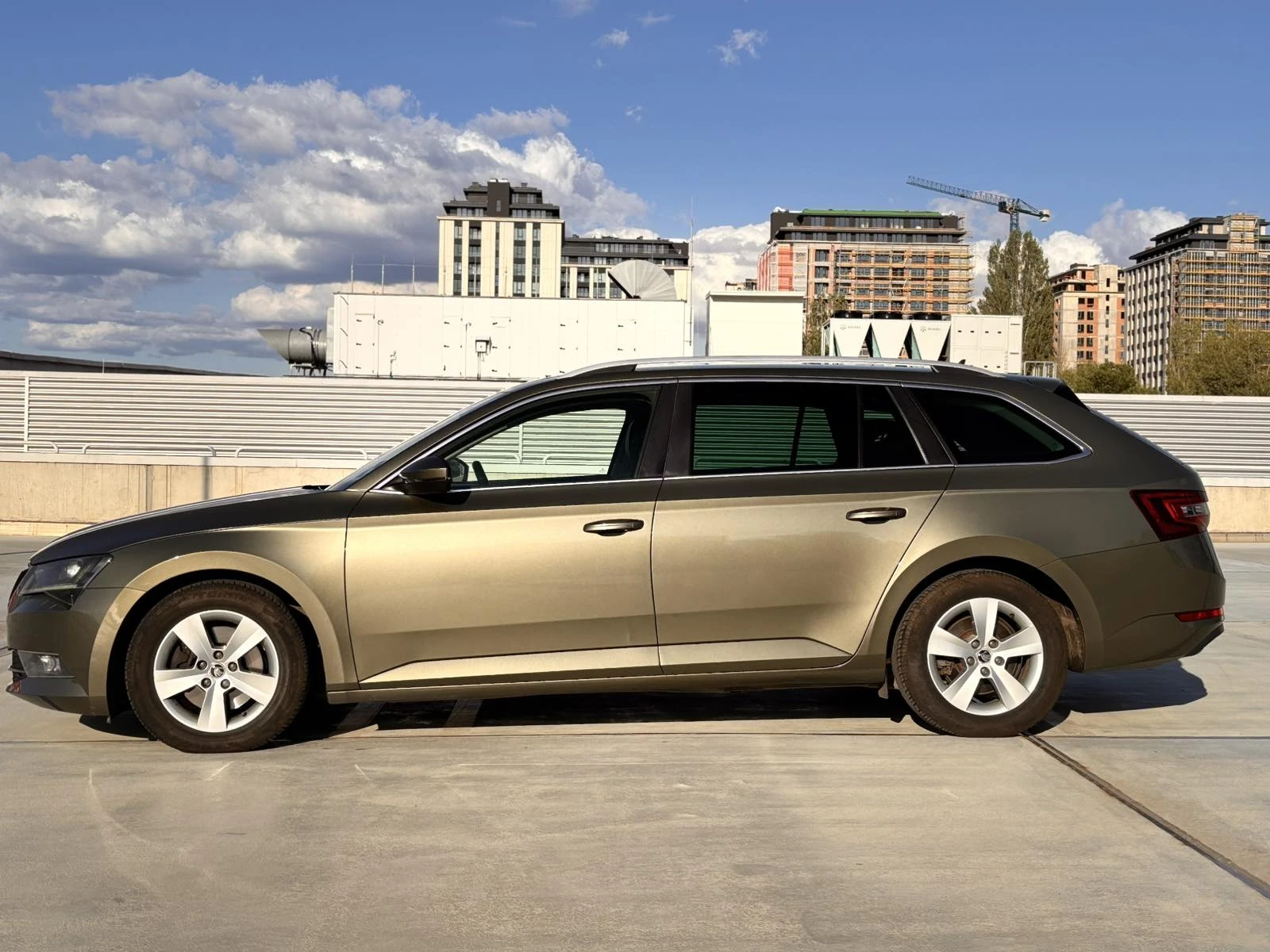 Skoda Superb Еуратек Ауто, снимка 7 - Автомобили и джипове - 56641344