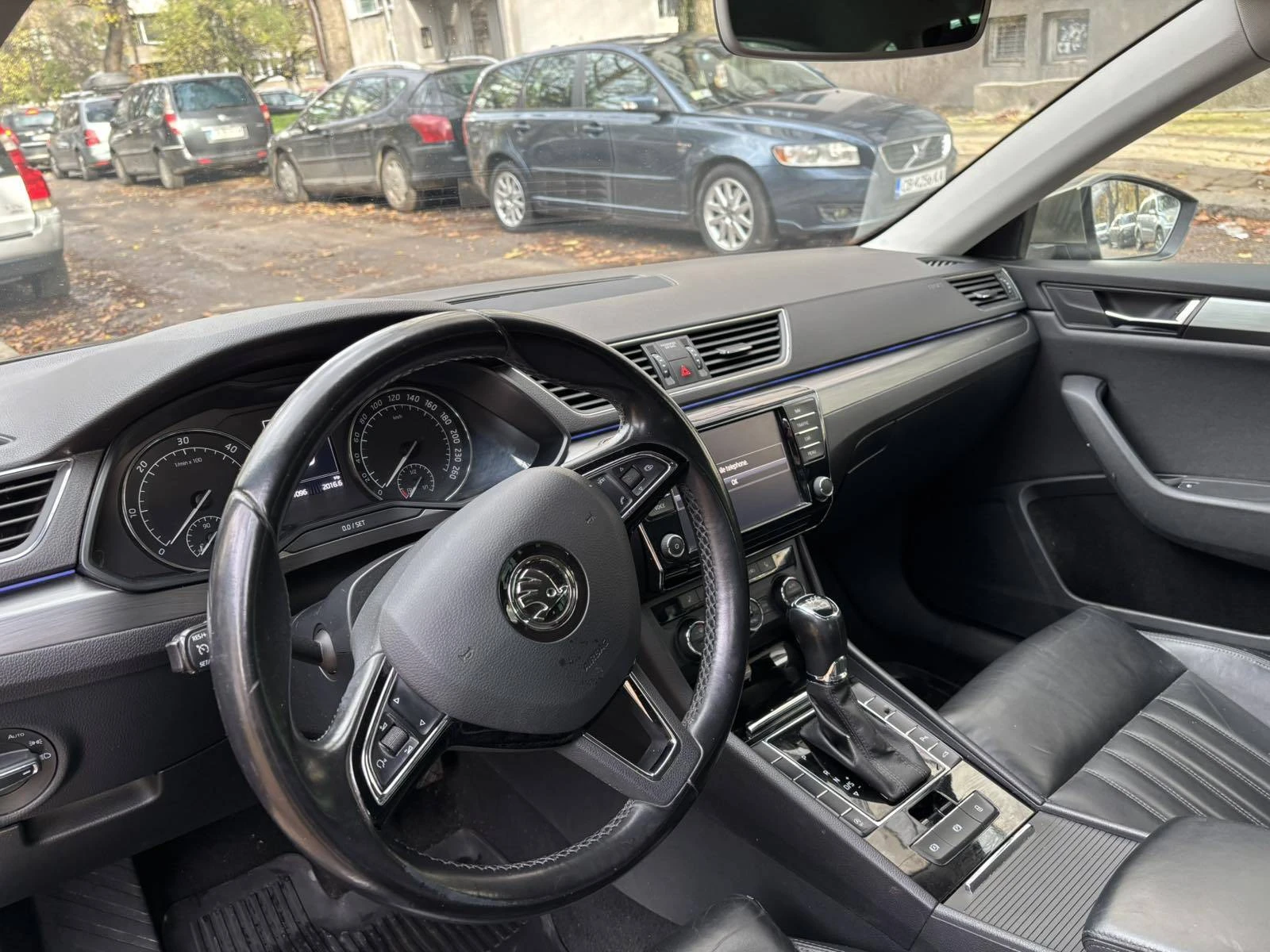 Skoda Superb Еуратек Ауто, снимка 10 - Автомобили и джипове - 56641344