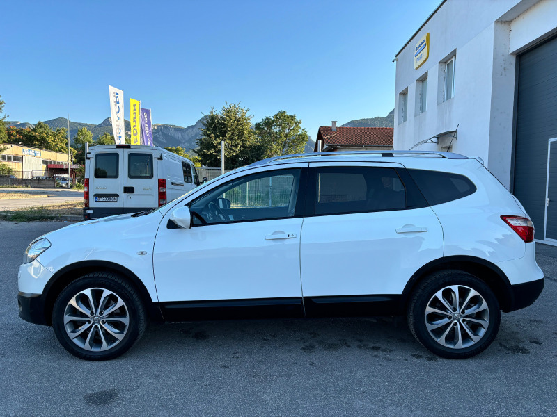 Nissan Qashqai 2.0DCI Автоматик* 7 местен* Панорама* Камера, снимка 2 - Автомобили и джипове - 46778040