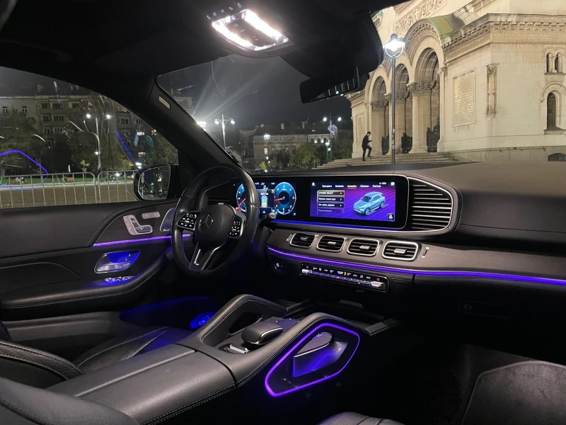 Mercedes-Benz GLE 400 d* 4Matic* AMG* Burmester* 360* Panorama, снимка 6 - Автомобили и джипове - 47753309