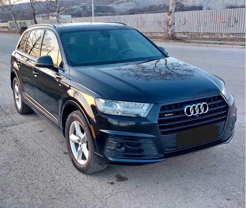 Audi Q7 3.0TFSI, S line black, night, масажи, TV, Head Up,, снимка 3 - Автомобили и джипове - 48926219