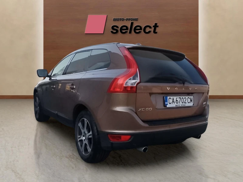 Volvo XC60 2.4 D5, снимка 7 - Автомобили и джипове - 51312563