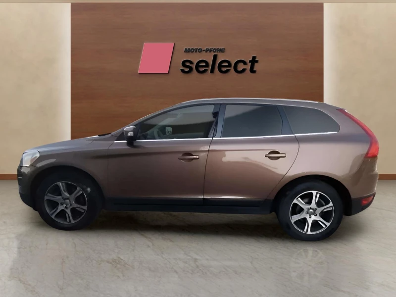 Volvo XC60 2.4 D5, снимка 8 - Автомобили и джипове - 51312563