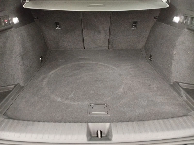 Audi Q6 E-TRON/252HP/ADVANCED/360/LED/NAVI/KLESS/283g, снимка 11 - Автомобили и джипове - 51618144