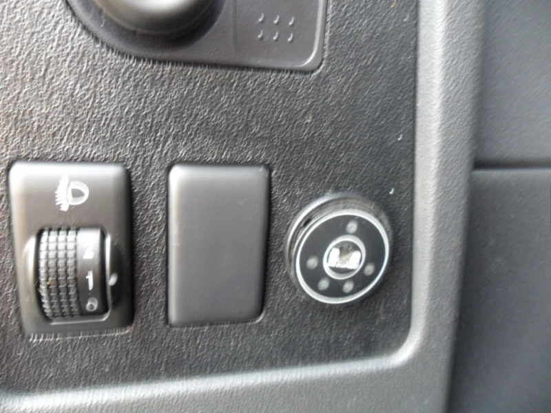 Nissan Qashqai 1.6 й газ, снимка 9 - Автомобили и джипове - 52181319