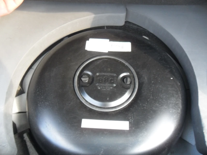 Nissan Qashqai 1.6 й газ, снимка 11 - Автомобили и джипове - 52181319