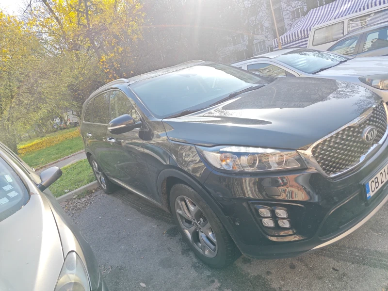 Kia Sorento 2.2 CRDI AWD 7Mестен, снимка 3 - Автомобили и джипове - 52429406