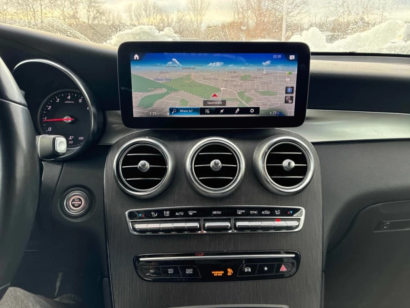 Mercedes-Benz GLC * 300 * CARFAX * ЦЕНА ДО БГ, снимка 8 - Автомобили и джипове - 53306422