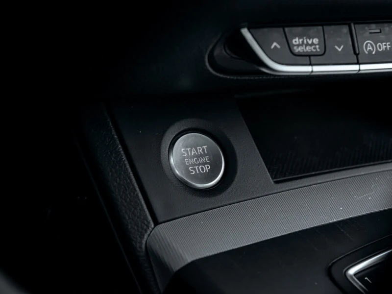 Audi Q5 BOSE* PANORAMA* DIGITAL* LED* KEYLESS* , снимка 12 - Автомобили и джипове - 53354680