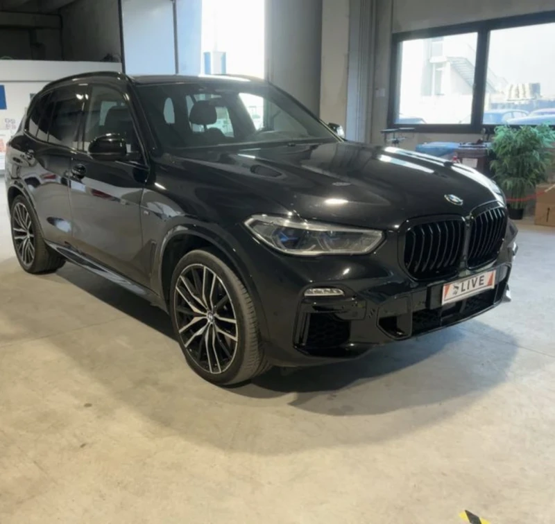 BMW X5 M50D, снимка 4 - Автомобили и джипове - 53460028