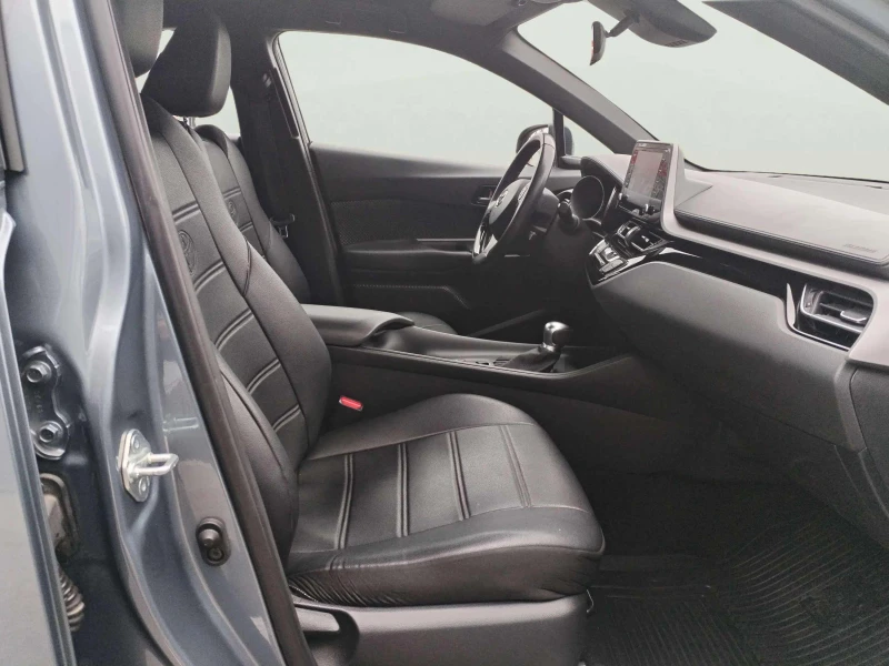 Toyota C-HR 1.8, снимка 9 - Автомобили и джипове - 53515265
