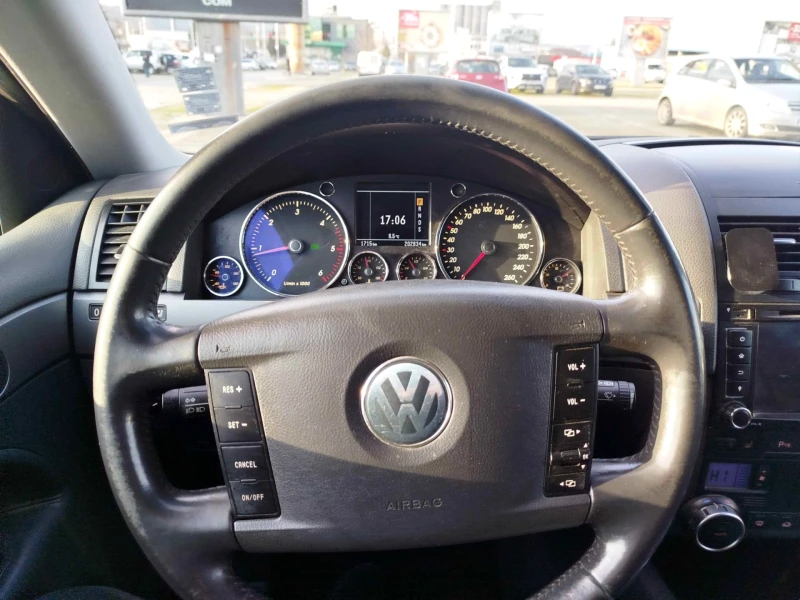 VW Touareg 3.0 TDI 224hp, снимка 7 - Автомобили и джипове - 53599244