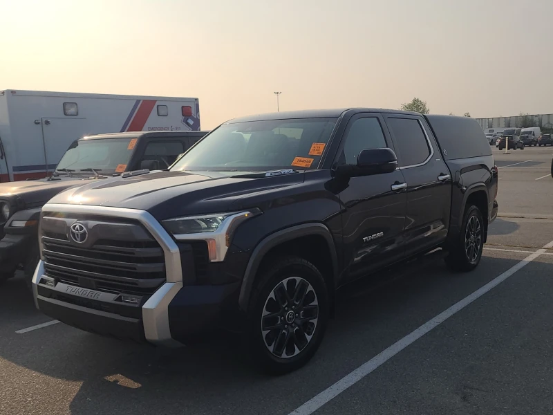 Toyota Tundra Limited Hybrid Crew Cab Short Bed* CARFAX* - 89200 лв. - 71018560 1
