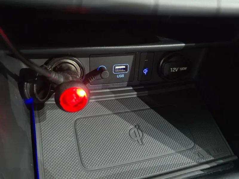 Hyundai Kona 1.6 Turbo 2Wd Premium, снимка 13 - Автомобили и джипове - 55616224
