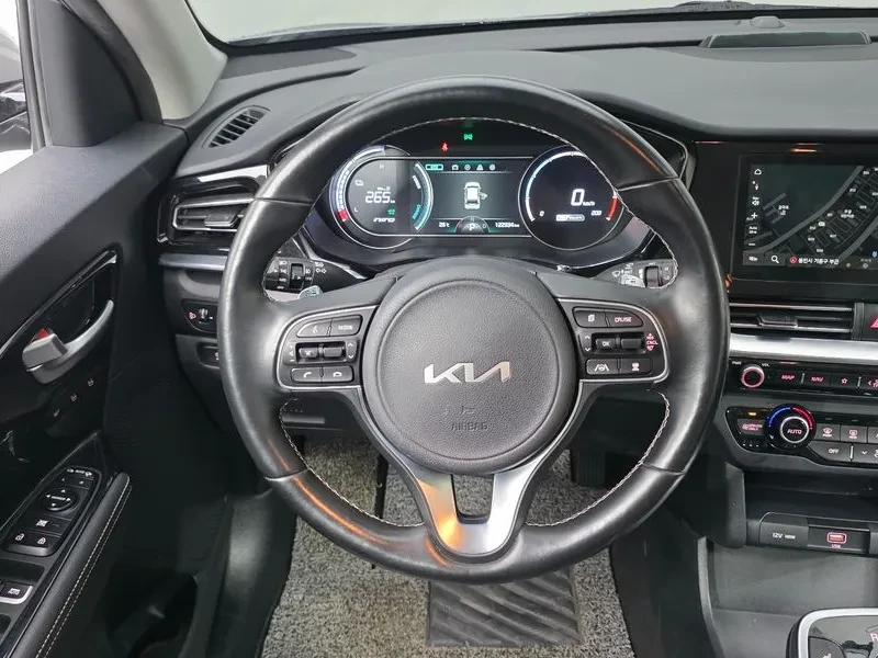 Kia Niro Ev Noblesse, снимка 14 - Автомобили и джипове - 55925968
