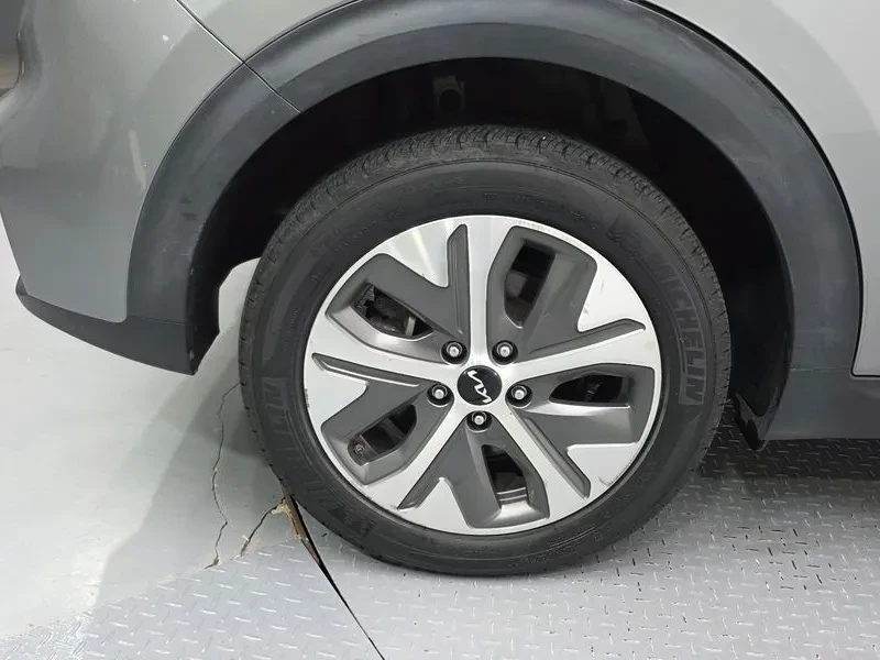 Kia Niro Ev Noblesse, снимка 5 - Автомобили и джипове - 55925968