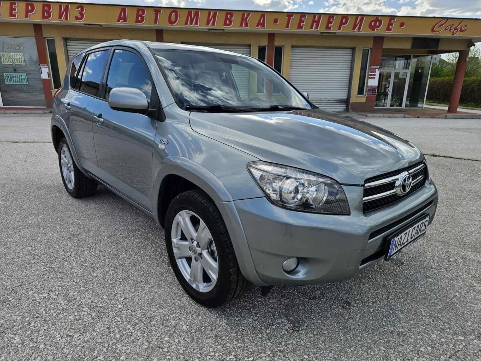 Toyota Rav4 2.2D-CAT/177к.с./EXCLUSIVE/CROSSOVER - изображение 8