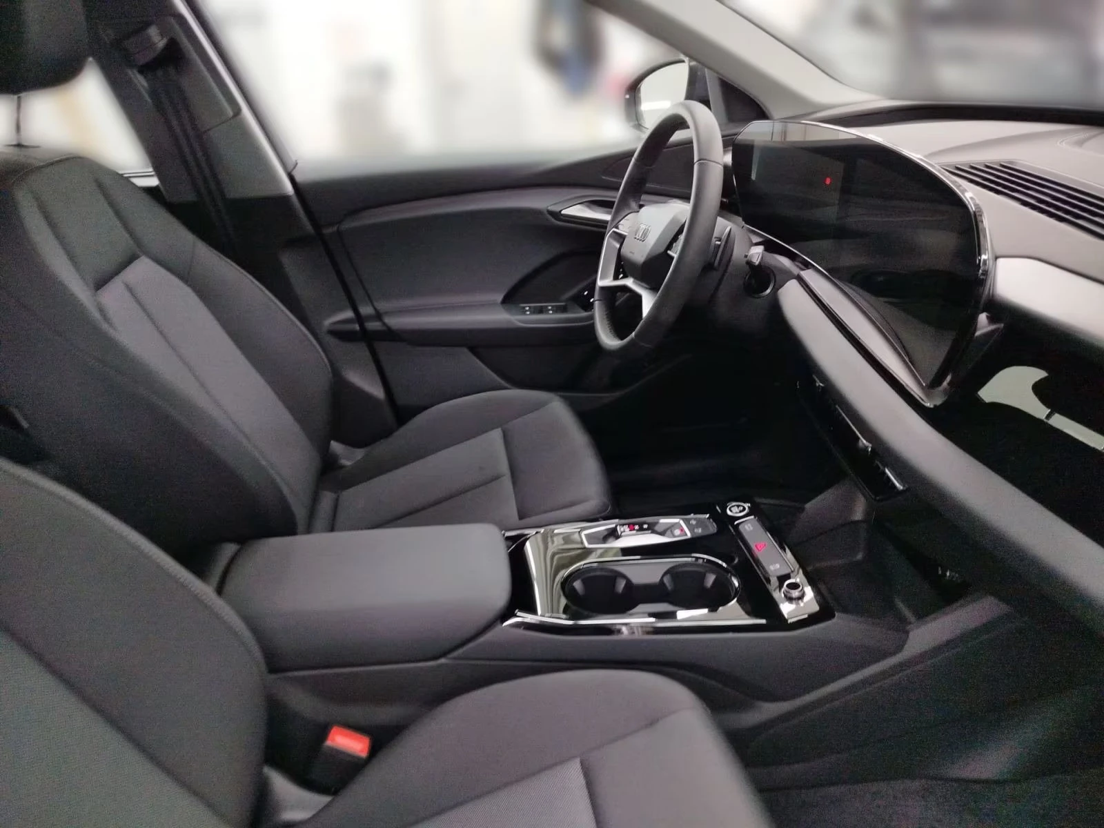 Audi Q6 E-TRON/252HP/ADVANCED/360/LED/NAVI/KLESS/283g - изображение 8