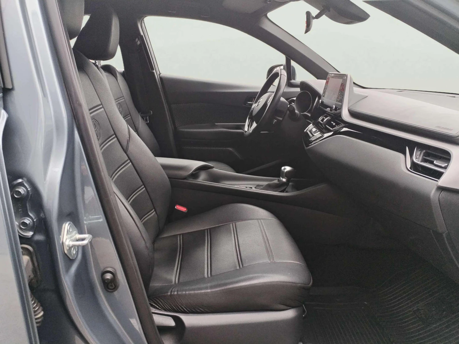 Toyota C-HR 1.8 | Mobile.bg � ����������� 9