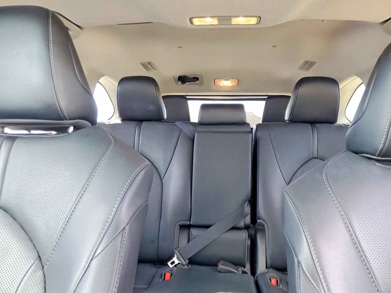 Toyota Highlander * Hybrid Limited* , снимка 10 - Автомобили и джипове - 54187986