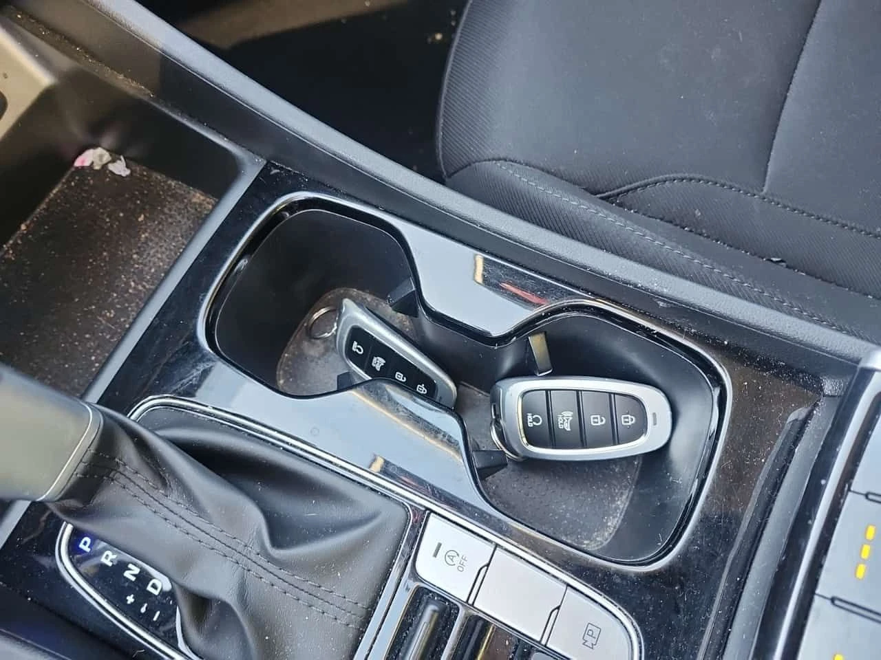 Hyundai Tucson Preferred * ПОДГРЕВ * 2 КЛЮЧА * ОТ ПРЕДСТАВИТЕЛСТВ, снимка 8 - Автомобили и джипове - 54219020