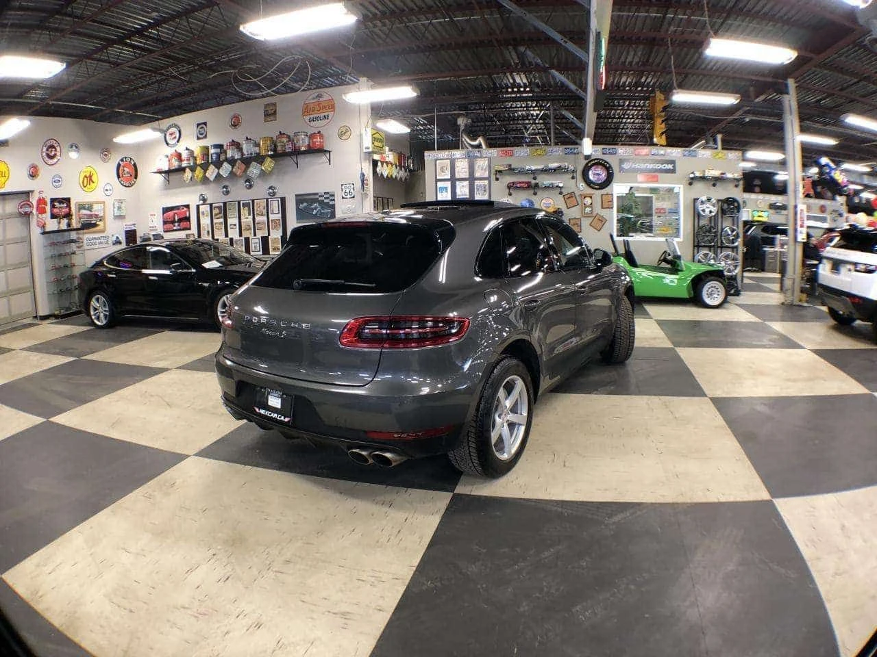 Porsche Macan * S AWD LEATHER PAN/ROOF NAV B/SPOT L/ASSIST CAMER, снимка 7 - Автомобили и джипове - 54783895