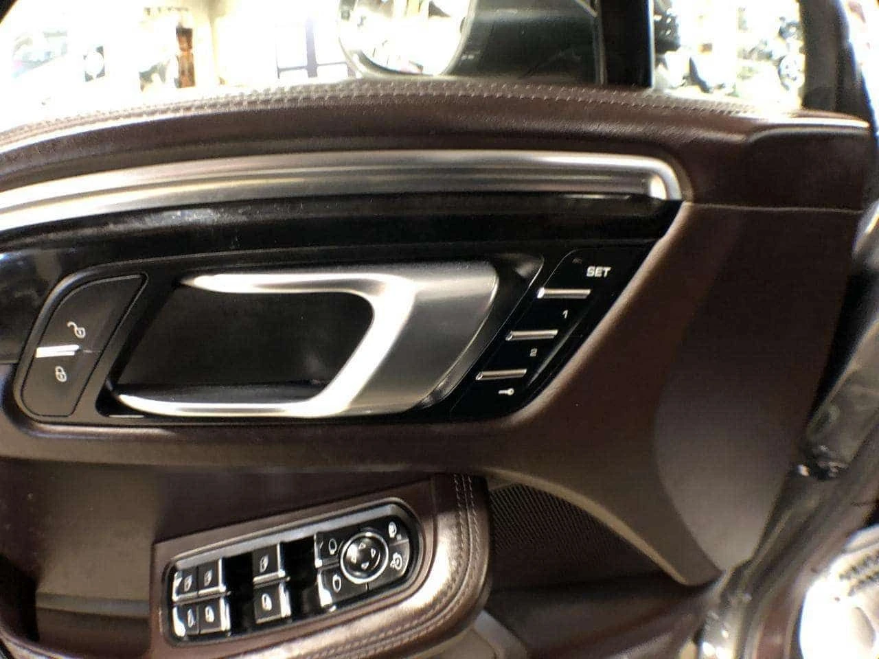Porsche Macan * S AWD LEATHER PAN/ROOF NAV B/SPOT L/ASSIST CAMER, снимка 14 - Автомобили и джипове - 54783895