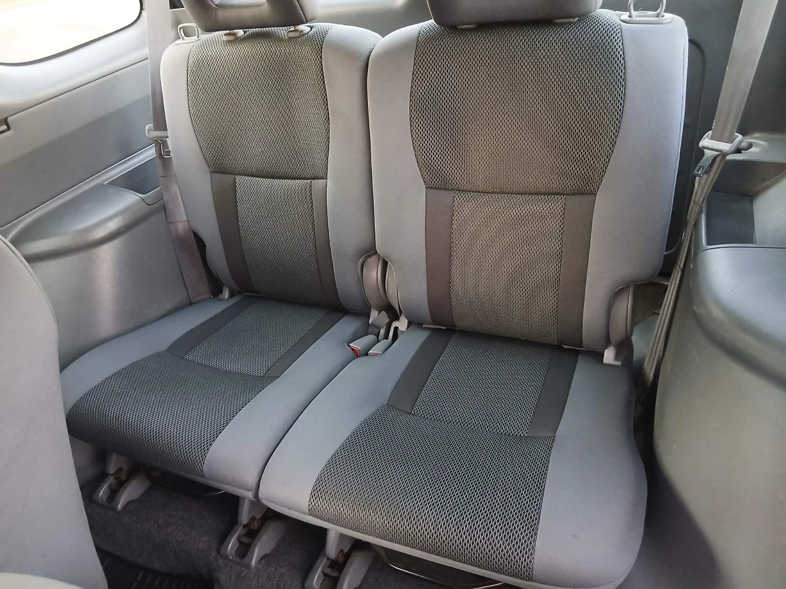 Toyota Rav4 2.0i * АВТОМАТИК* , снимка 9 - Автомобили и джипове - 55545963