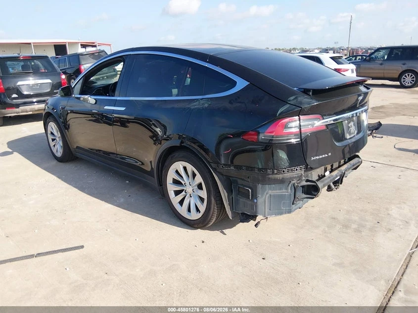 Tesla Model X 100D, снимка 3 - Автомобили и джипове - 55893512