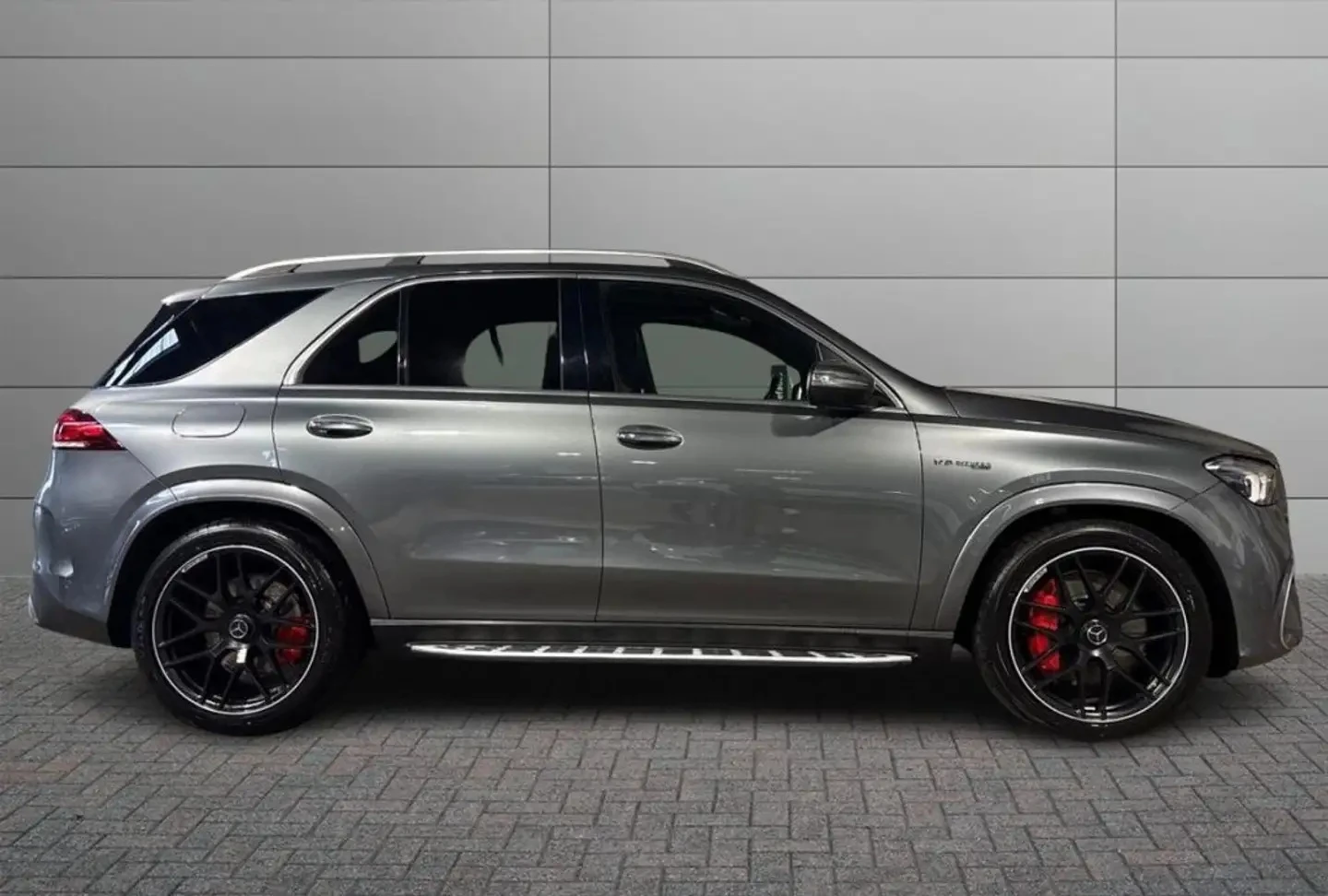 Mercedes-Benz GLE 63 S AMG V8 EQ Boost 4MATIC+ , снимка 5 - Автомобили и джипове - 56084240