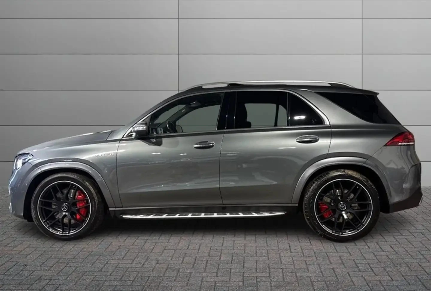 Mercedes-Benz GLE 63 S AMG V8 EQ Boost 4MATIC+ , снимка 6 - Автомобили и джипове - 56084240