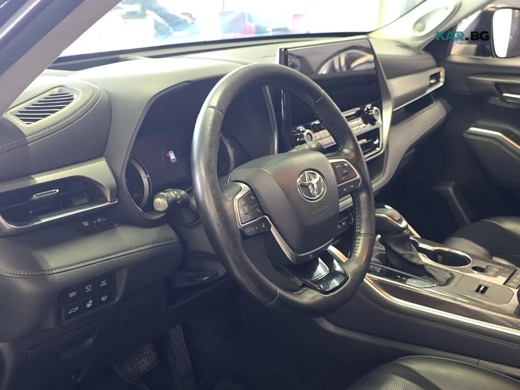 Toyota Highlander 2.5L Hybrid* PLATINUM, снимка 11 - Автомобили и джипове - 56202443