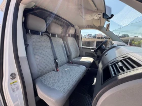 VW T5 2.0TDI-КЛИМА, снимка 13