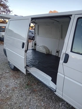 VW Transporter 2.5TDi ДЪЛГА БАЗА КЛИМАТИК, снимка 13