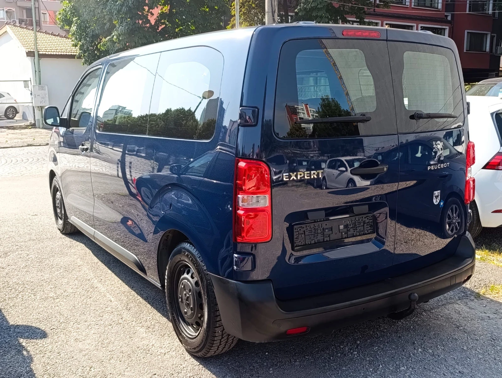 Peugeot Traveller 2.0HDI 8 Места, снимка 4 - Бусове и автобуси - 54907820