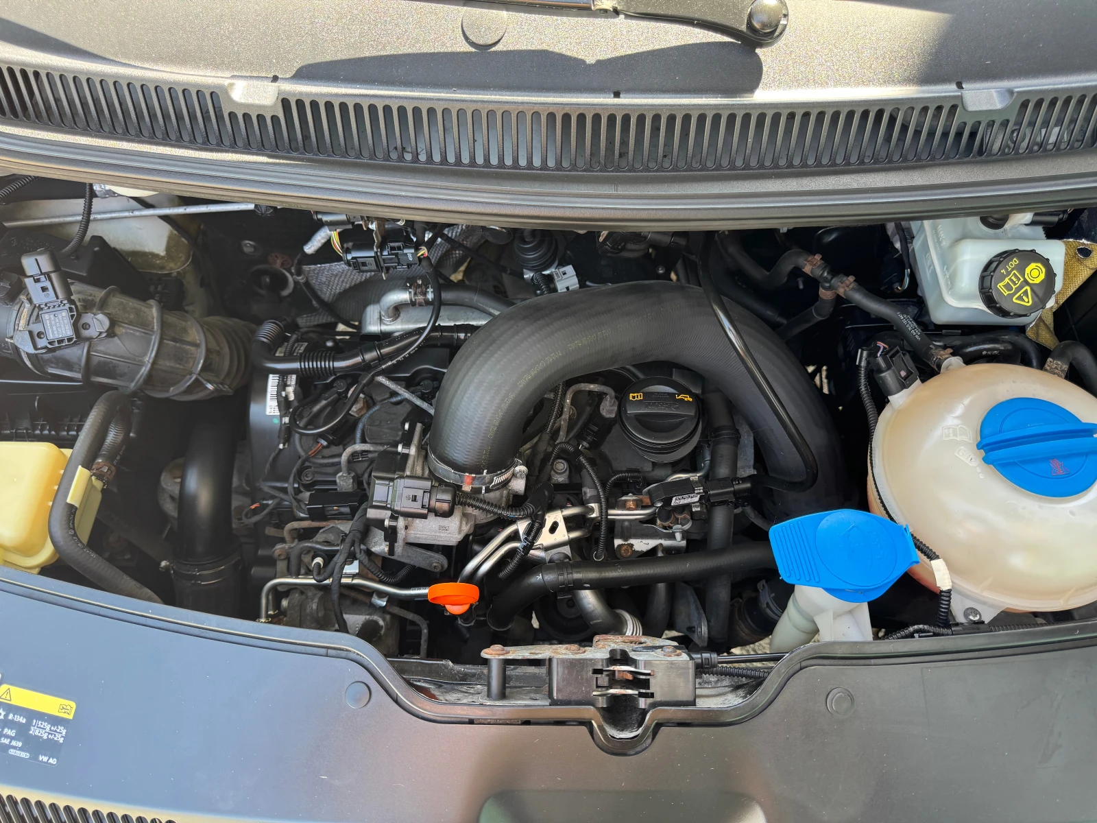 VW T5 2.0TDI-КЛИМА, снимка 10 - Бусове и автобуси - 55098740
