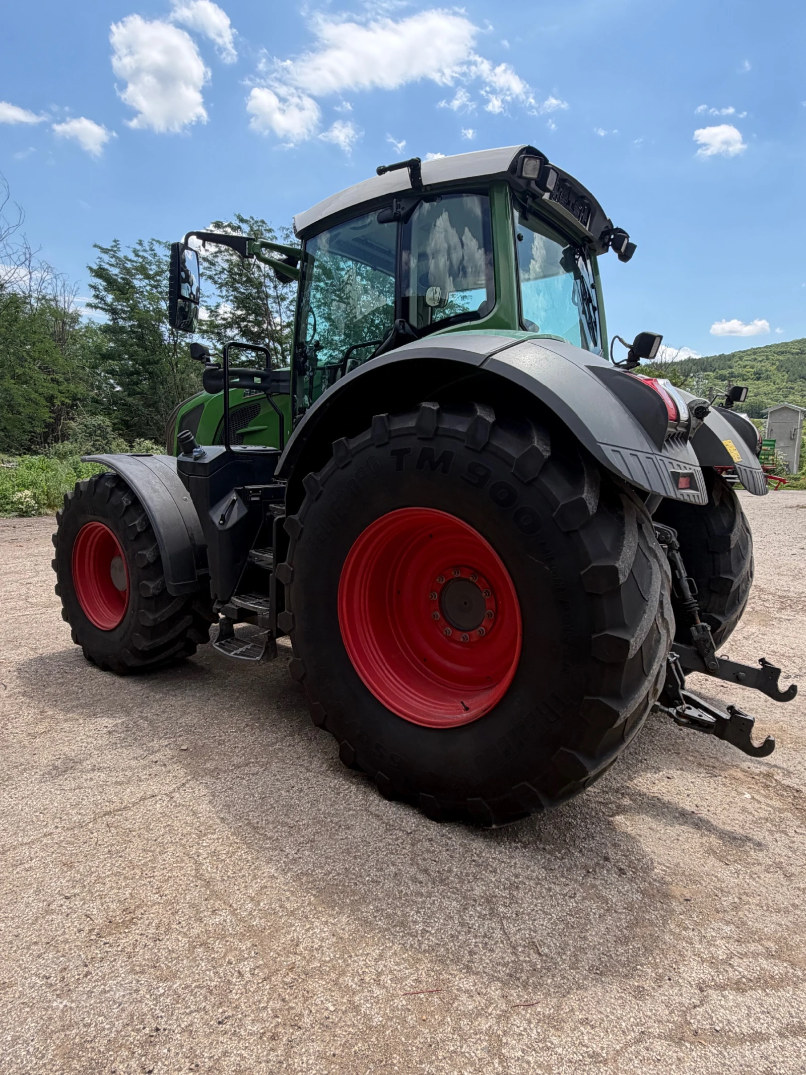 Трактор Fendt 824 VARIO S4, снимка 6 - Селскостопанска техника - 54823061