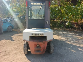 Мотокар Nissan 2.5, снимка 2