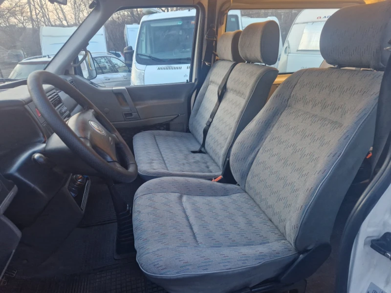 Кемпер VW T4 2.5TDI Климатик+ Печка, снимка 10 - Каравани и кемпери - 52919573