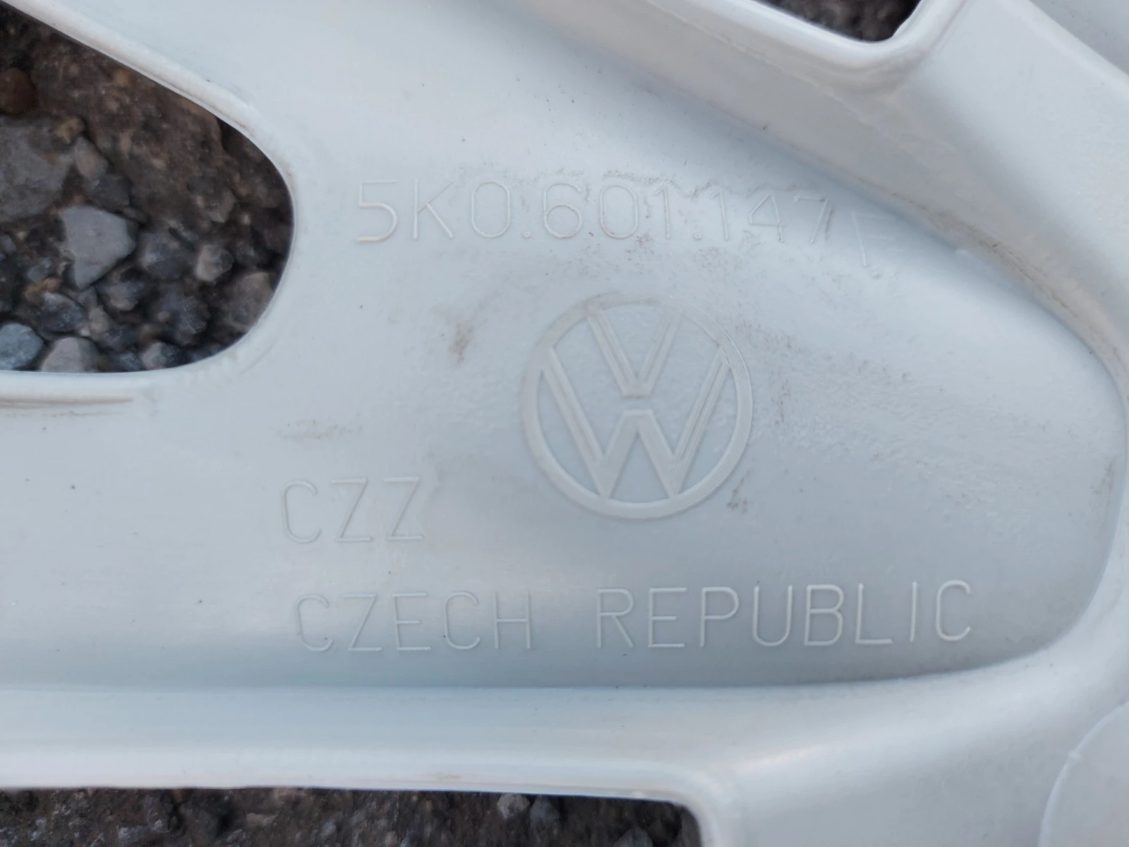    VW 15   | Mobile.bg   7