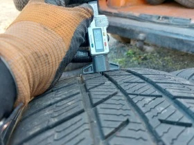 Гуми Зимни 215/55R16, снимка 4