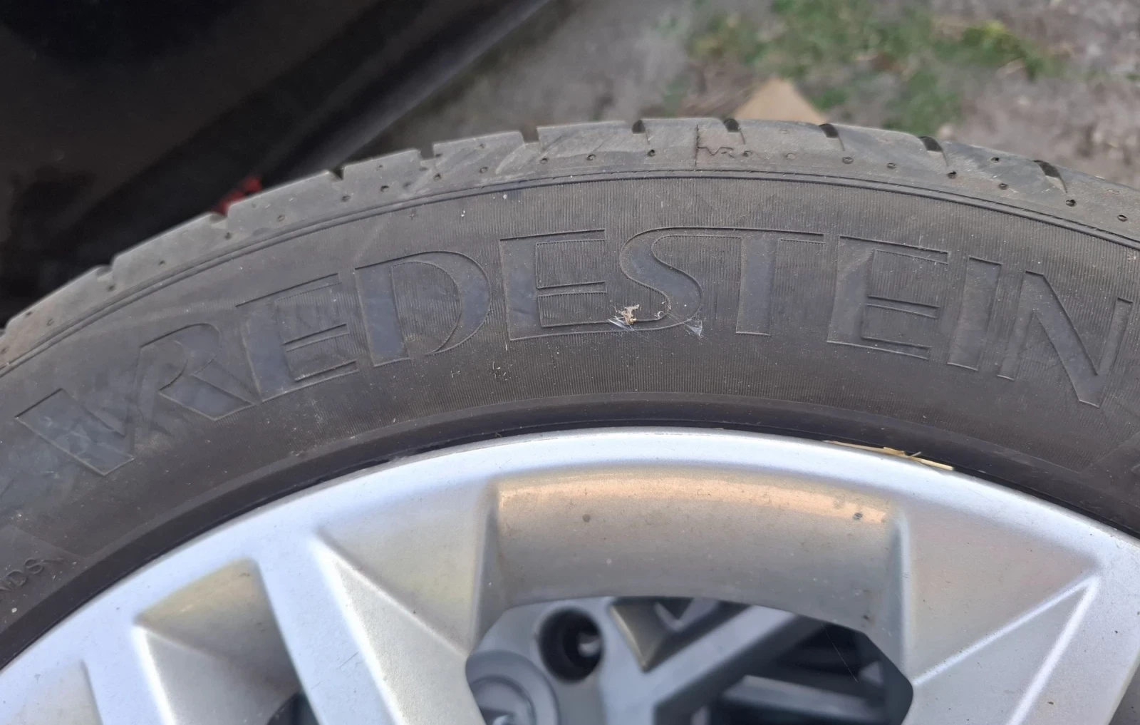  215/50R17 | Mobile.bg   3